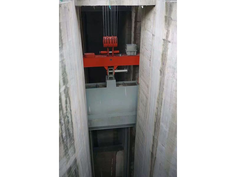 水電站閉門(mén)機(jī)